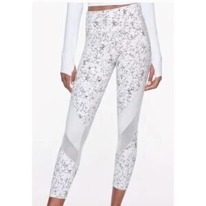 Athleta Leggings Womens Small White Gray Sandstone Salutation 7/8 Mesh Tight